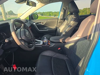 2019 Toyota RAV4 Adventure - miniatura 13