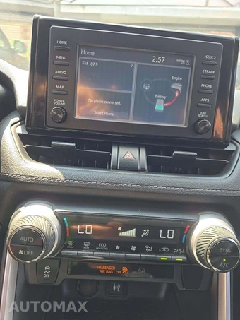 2019 Toyota RAV4 Hybrid LE - miniatura 10