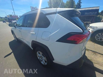 2019 Toyota RAV4 Hybrid LE – miniatura 2