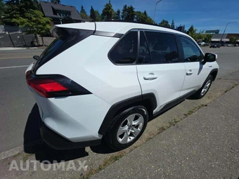 2019 Toyota RAV4 Hybrid LE – miniatura 3