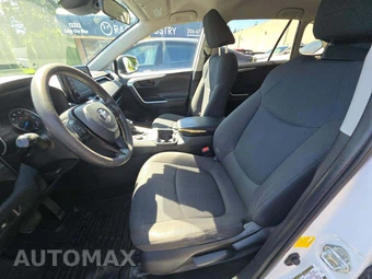 2019 Toyota RAV4 Hybrid LE – miniatura 6