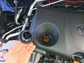 2019 Toyota RAV4 Hybrid XSE - miniatura 23
