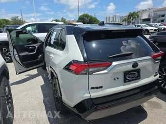 2019 Toyota RAV4 Hybrid XSE - miniatura 2