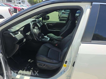 2019 Toyota RAV4 Hybrid XSE - miniatura 6