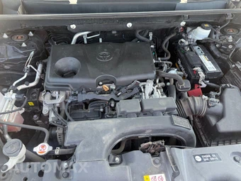 2019 Toyota RAV4 LE - miniatura 38