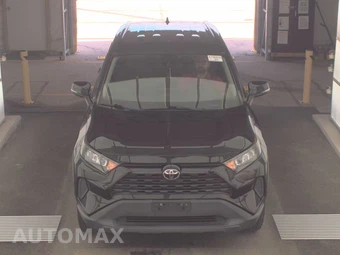 2019 Toyota RAV4 LE - miniatura 2