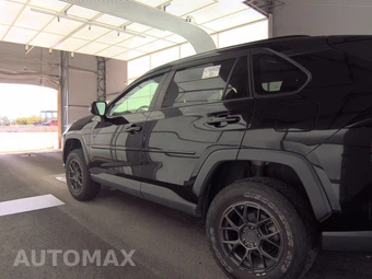 2019 Toyota RAV4 LE - miniatura 6