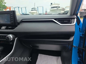 2019 Toyota RAV4 LE – miniatura 19