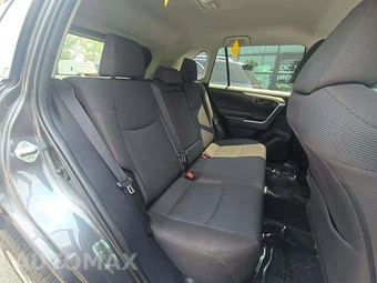 2019 Toyota RAV4 LE - miniatura 16