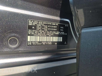 2019 Toyota RAV4 LE - miniatura 5
