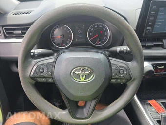 2019 Toyota RAV4 LE - miniatura 24
