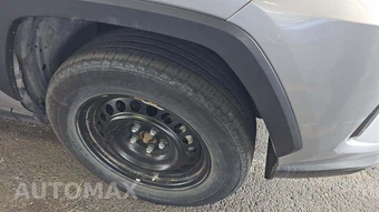 2019 Toyota RAV4 LE – miniatura 39