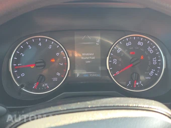2019 Toyota RAV4 LE – miniatura 18