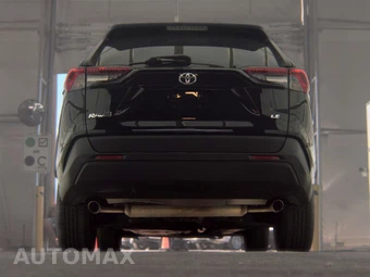 2019 Toyota RAV4 LE – miniatura 7