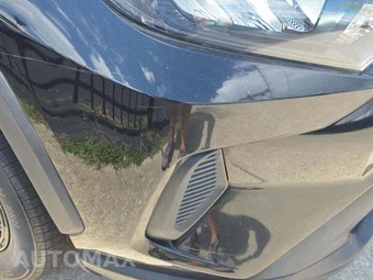 2019 Toyota RAV4 LE - miniatura 26