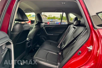 2019 Toyota RAV4 LE - miniatura 20