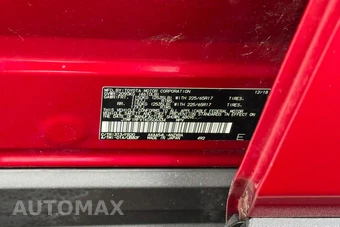 2019 Toyota RAV4 LE - miniatura 23