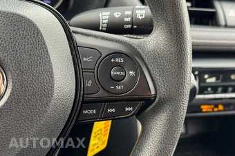 2019 Toyota RAV4 LE - miniatura 27