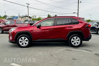 2019 Toyota RAV4 LE - miniatura 7