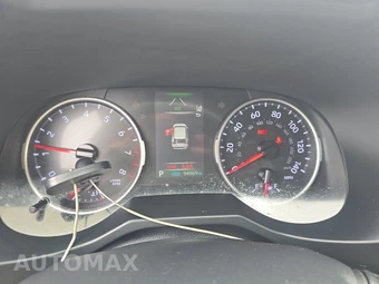 2019 Toyota RAV4 LE - miniatura 12