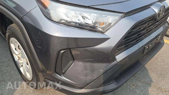 2019 Toyota RAV4 LE - miniatura 32