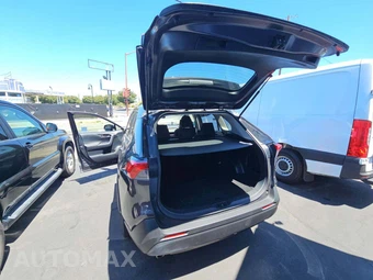 2019 Toyota RAV4 LE - miniatura 14
