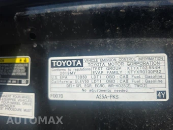 2019 Toyota RAV4 Limited - miniatura 21
