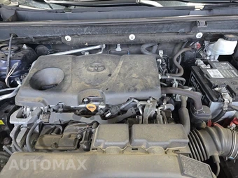 2019 Toyota RAV4 Limited – miniatura 15