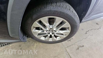 2019 Toyota RAV4 Limited – miniatura 29