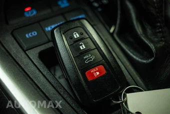 2019 Toyota RAV4 Limited - miniatura 23