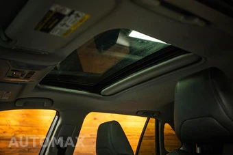 2019 Toyota RAV4 Limited - miniatura 25