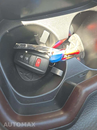 2019 Toyota RAV4 Limited - miniatura 8