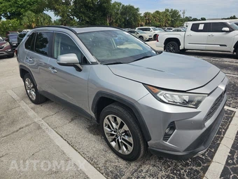 2019 Toyota RAV4 Limited - miniatura 3