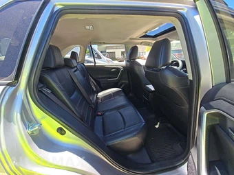 2019 Toyota RAV4 Limited - miniatura 13