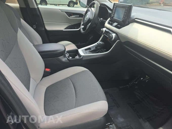 2019 Toyota RAV4 XLE – miniatura 18