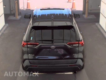 2019 Toyota RAV4 XLE - miniatura 5