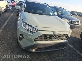 2019 Toyota RAV4 XLE – miniatura 2
