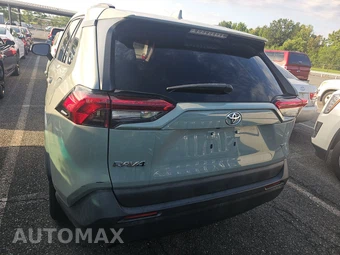 2019 Toyota RAV4 XLE – miniatura 5