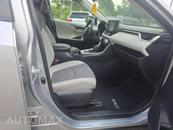 2019 Toyota RAV4 XLE – miniatura 15