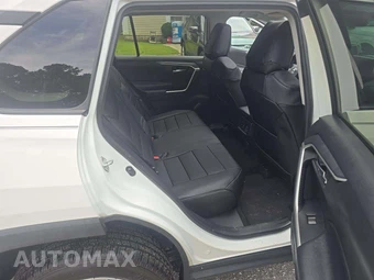2019 Toyota RAV4 XLE – miniatura 16