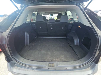 2019 Toyota RAV4 XLE – miniatura 16