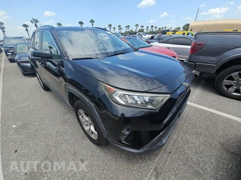 2019 Toyota RAV4 XLE – miniatura 3