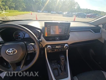 2019 Toyota RAV4 XLE - miniatura 11