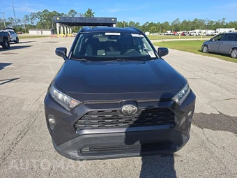 2019 Toyota RAV4 XLE - miniatura 2