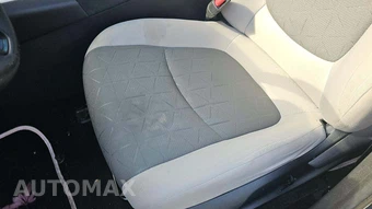 2019 Toyota RAV4 XLE - miniatura 31