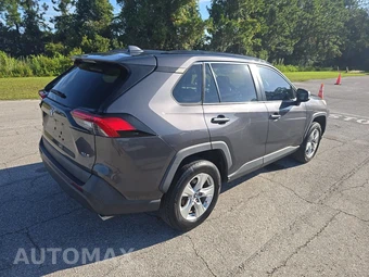 2019 Toyota RAV4 XLE - miniatura 4