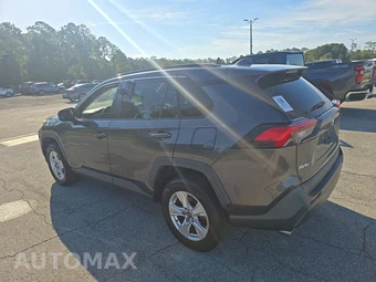 2019 Toyota RAV4 XLE - miniatura 6