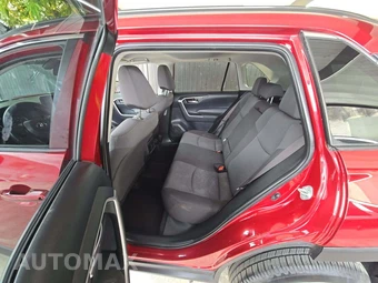 2019 Toyota RAV4 XLE - miniatura 10