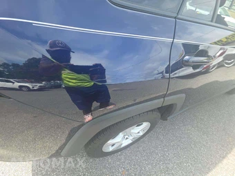 2019 Toyota RAV4 XLE – miniatura 24