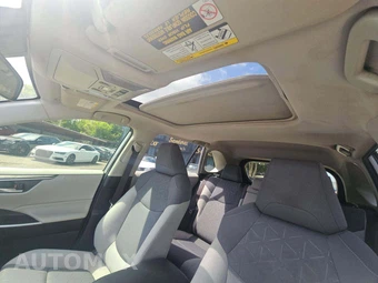 2019 Toyota RAV4 XLE - miniatura 11
